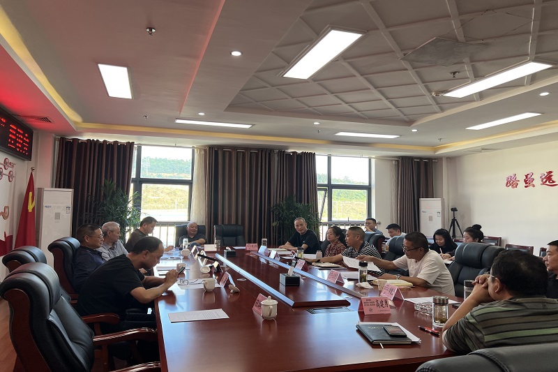 BG大游集团召开“共建三十载，，，，，，，偕行筑路梦”座谈会