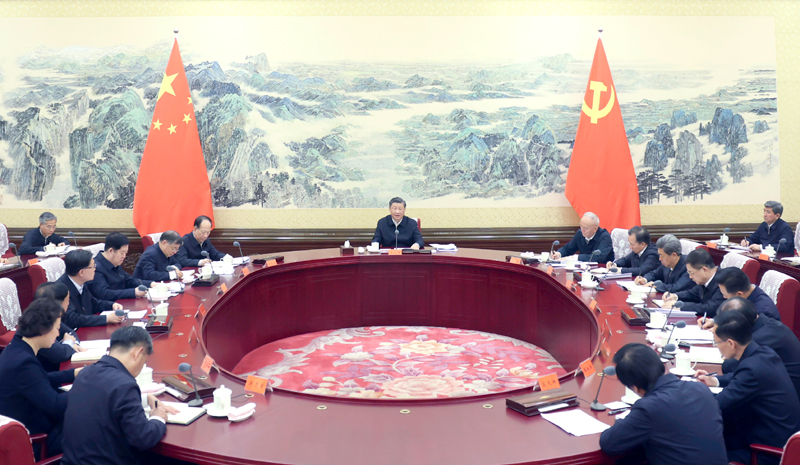习近平在同中华天下总工会新一届向导班子成员整体谈话时强调 坚持党对工会的周全向导 组织发动亿万职工起劲投身强国建设民族再起伟业
